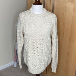 Elegant Wool Cream Cable Knit Irish fisherman Crewneck Sweater